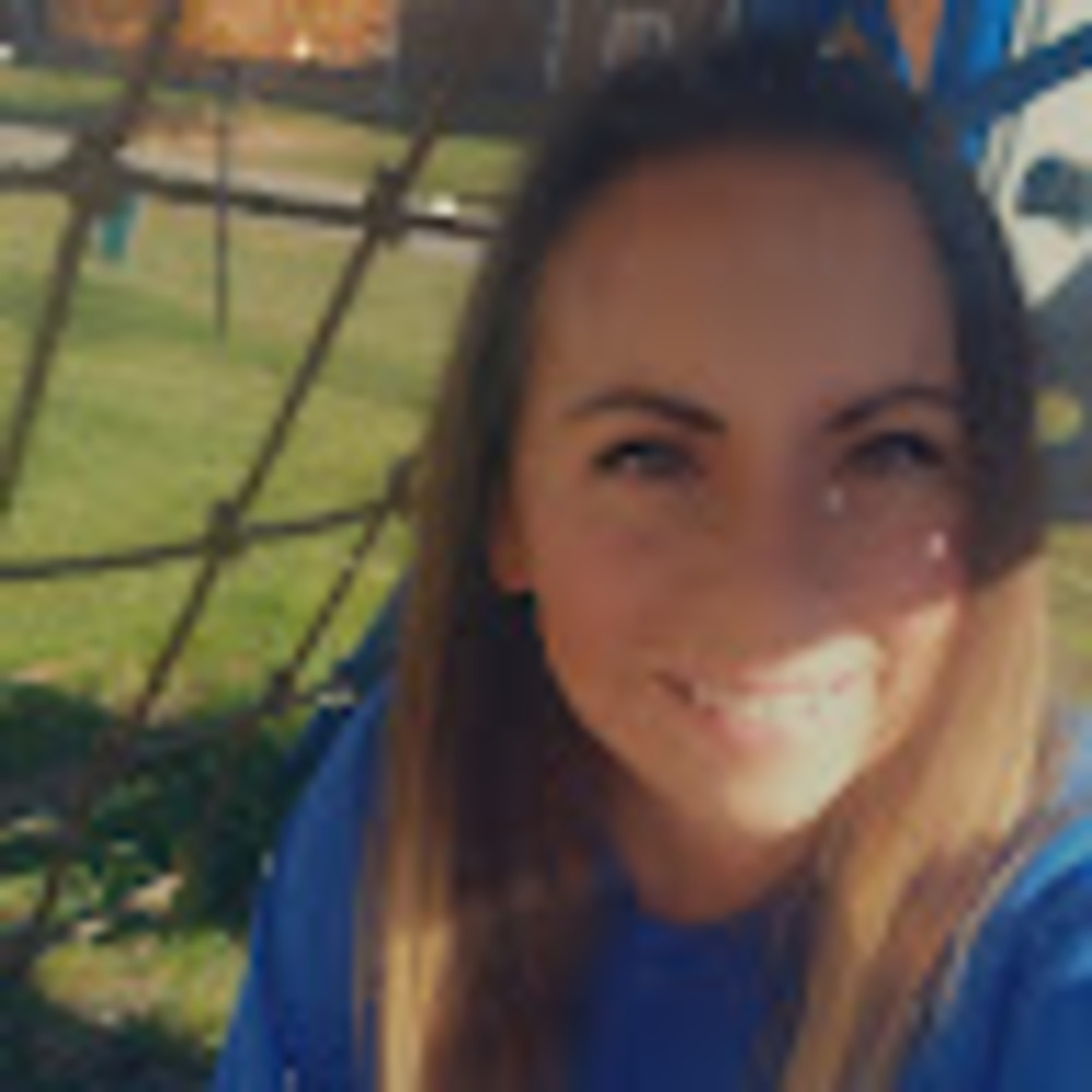Meet your Posher, Katelyn